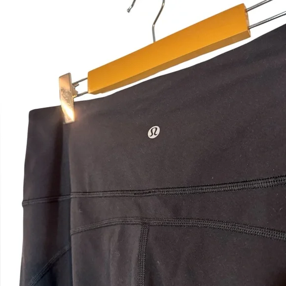 Lululemon Groove Super High Rise Flared Pant - Size 12 - Picture 5 of 9